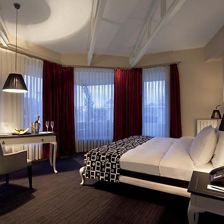 Lush Hotel Taksim - Special Category Istanboel Buitenkant foto