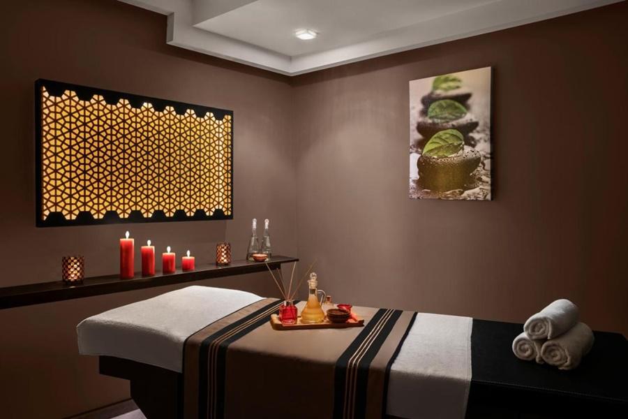 Lush Hotel Taksim - Special Category Istanboel Buitenkant foto