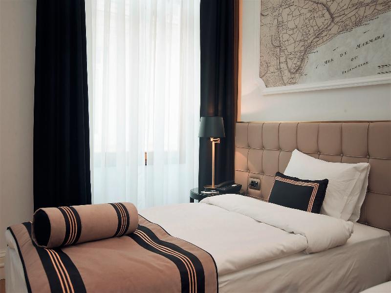 Lush Hotel Taksim - Special Category Istanboel Buitenkant foto