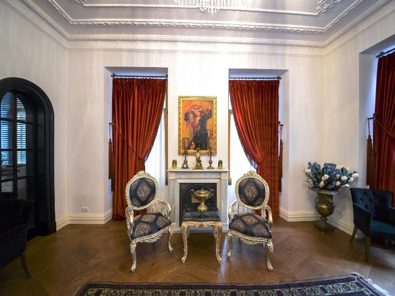 Lush Hotel Taksim - Special Category Istanboel Buitenkant foto